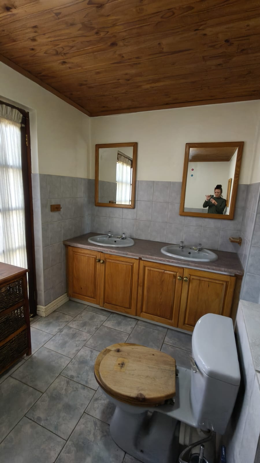 4 Bedroom Property for Sale in Hennenman Free State